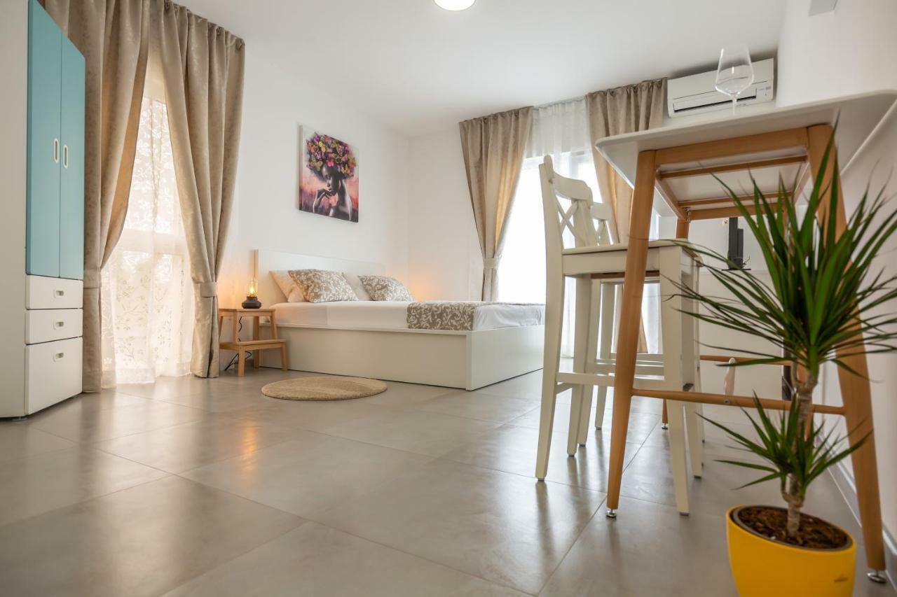 Luxury Apartments Nikolina Sea&City View Makarska Buitenkant foto