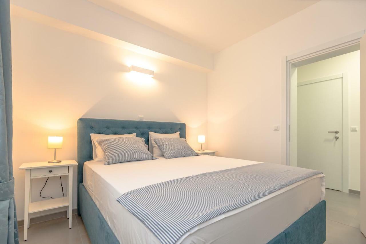 Luxury Apartments Nikolina Sea&City View Makarska Buitenkant foto